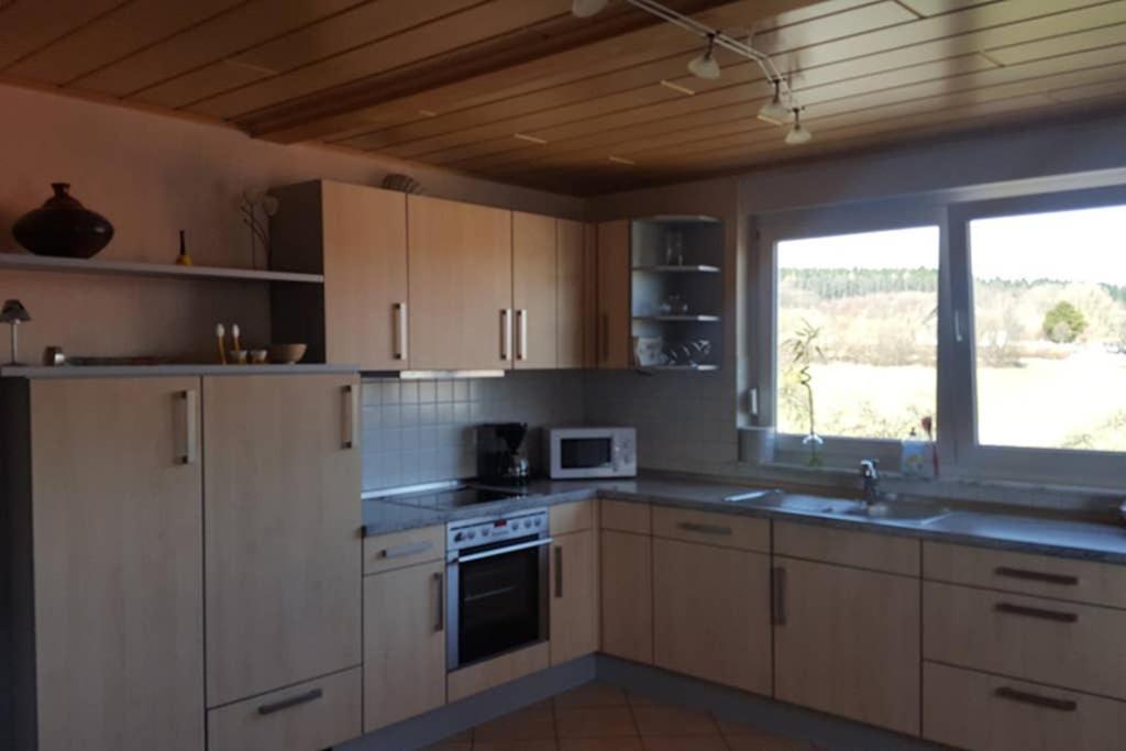 Anna - Neue Ferienwohnung Mit Blick Ins Gruene Ober-Abtsteinach Exterior photo